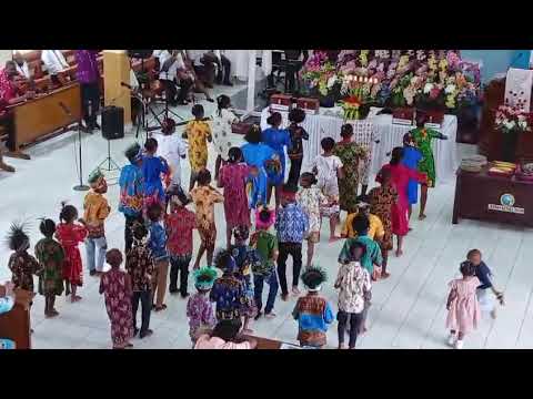 Tarian dan Persembahan Etnik Papua Jemaat Bethel Doom (RK 6)