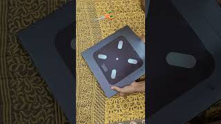 unboxing of cult smart body fat scale