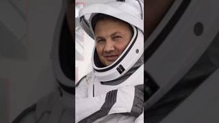 Türkiye'nin ilk astronotu Alper Gezeravci, uzay görevini yerine getirerek dünyaya döndü.