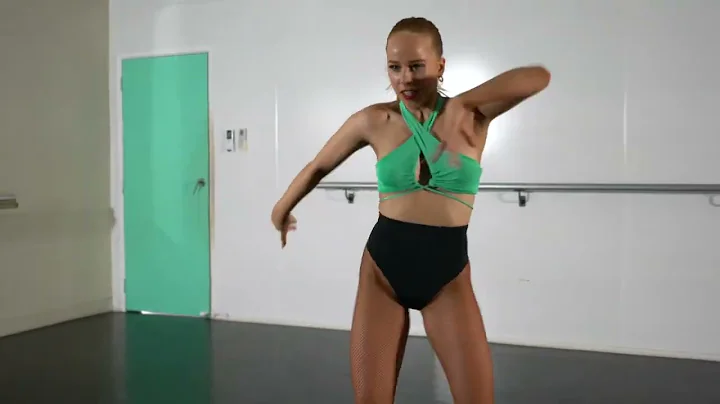 Holly Stuart showreel