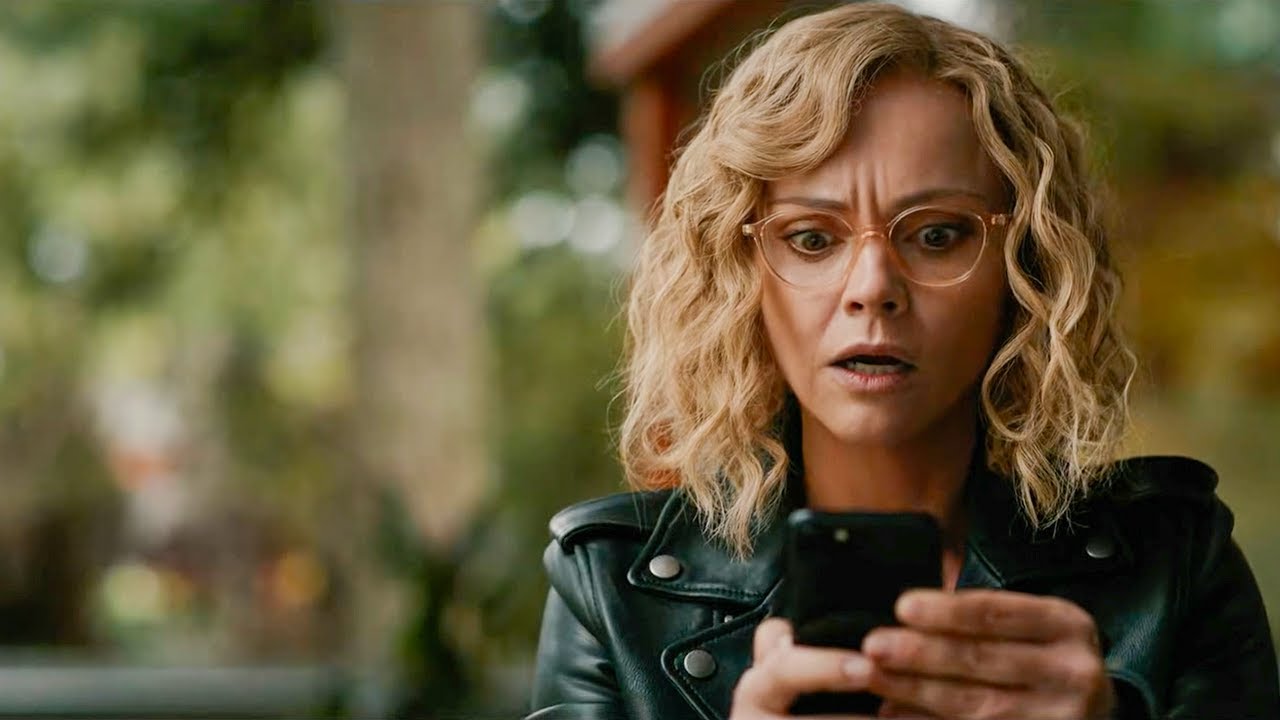 SHOCKING Truth About What Misty See On Walter's Phone In Yellowjackets Season 3 Episode 9