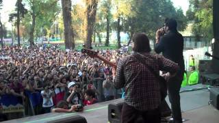 Crosses - †hholyghs† @ Lollapalooza Chile 2012 (Stagecam)