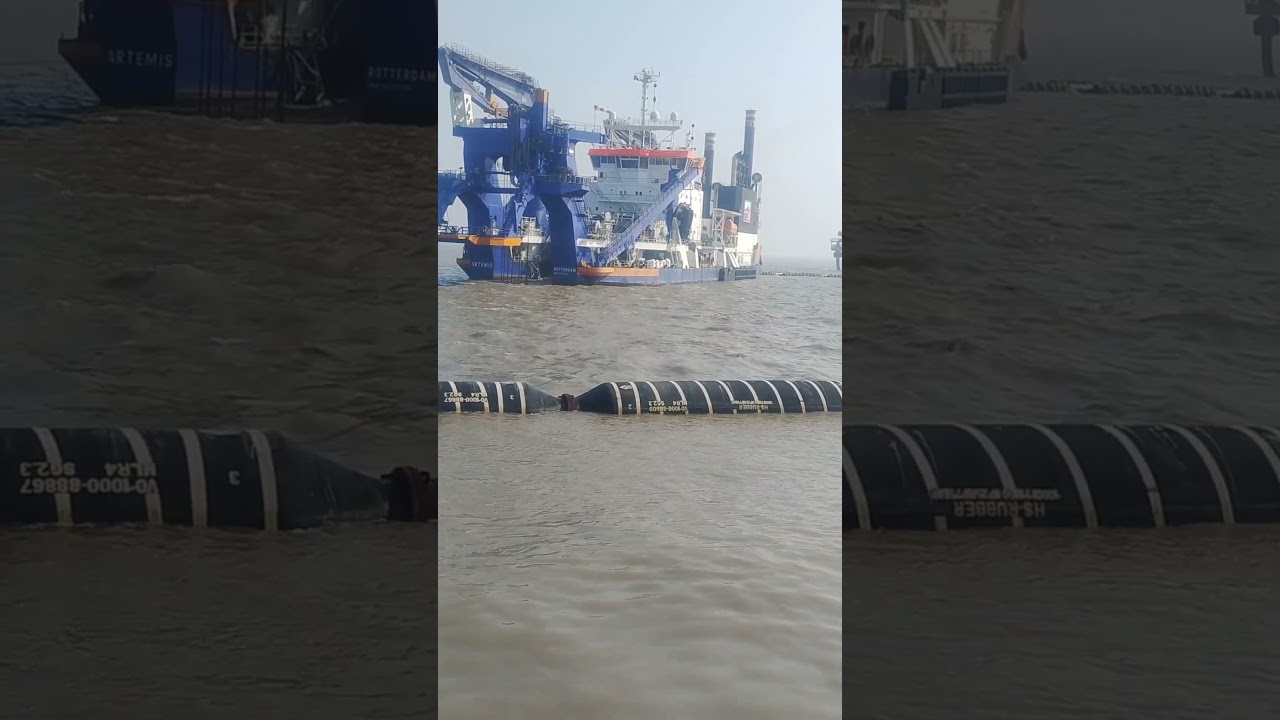 Pipavav port dredging work! 