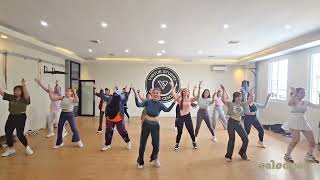 whine & jumping by shaggy,Patrice roberts  || salsation with SI Mira Lidiasari || virtue Resimi