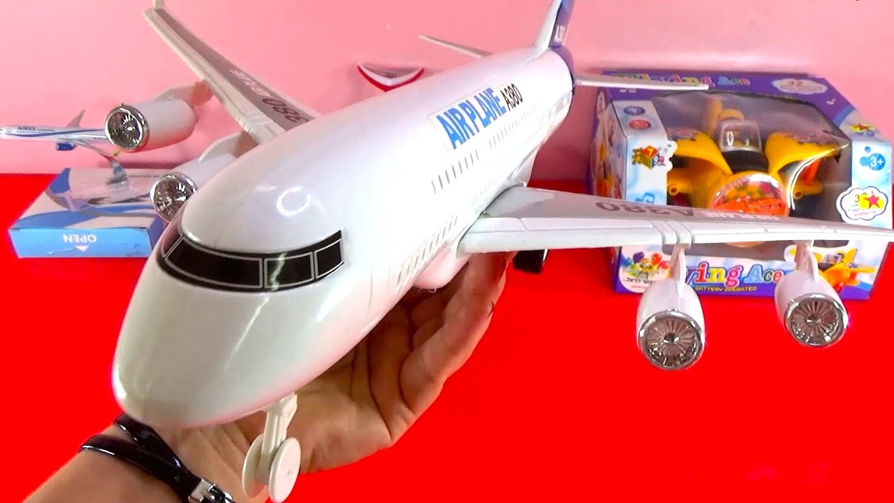 Boeing 787 747 Airbus 370 330 B3380 Beluga  DHL Dubai Malaysia India Indonesia USA Pakistan models