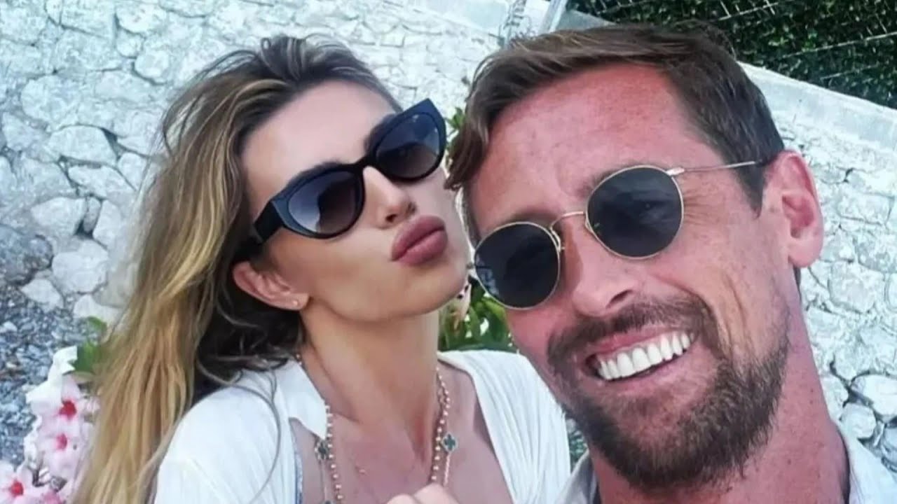 Peter Crouch in EPIC fail after buying wife Abbey Clancy luxury jewellery gift for her 40th birthday