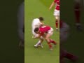George North with a monster tackle on Owen Farrell! 🏴󠁧󠁢󠁷󠁬󠁳󠁿😤
