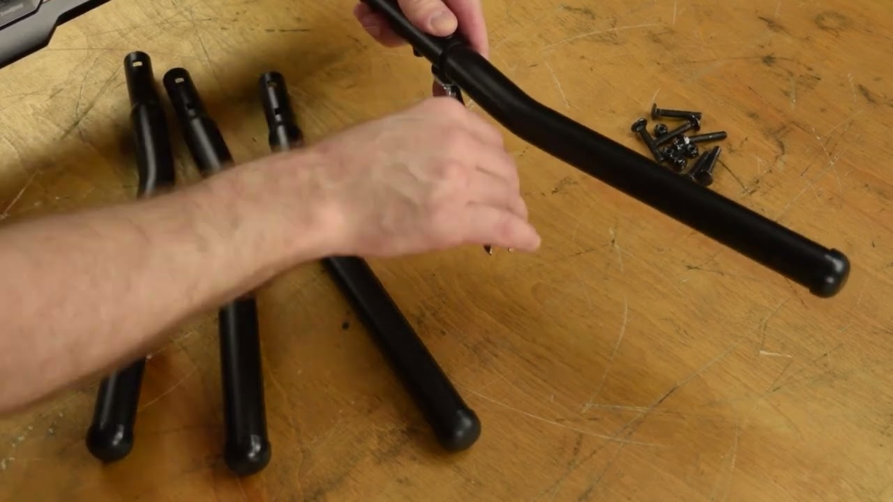 SawStop Service Tip Assembling the stand and mounting the Compact