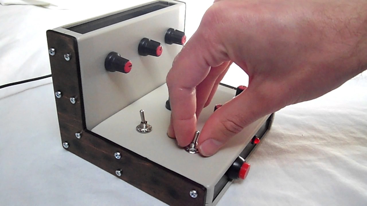 RC CIRCUIT BENT 'COLOSSUS' DRONE ATMOSPHERE MICRO NOISE MACHINE SYNTHESISER