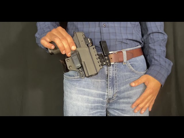 how to conceal carry with tucked in dress shirt Conceal Carry in a Tucked in Shirt