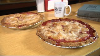 Chicago’s Best Pie: Old Log Cabin