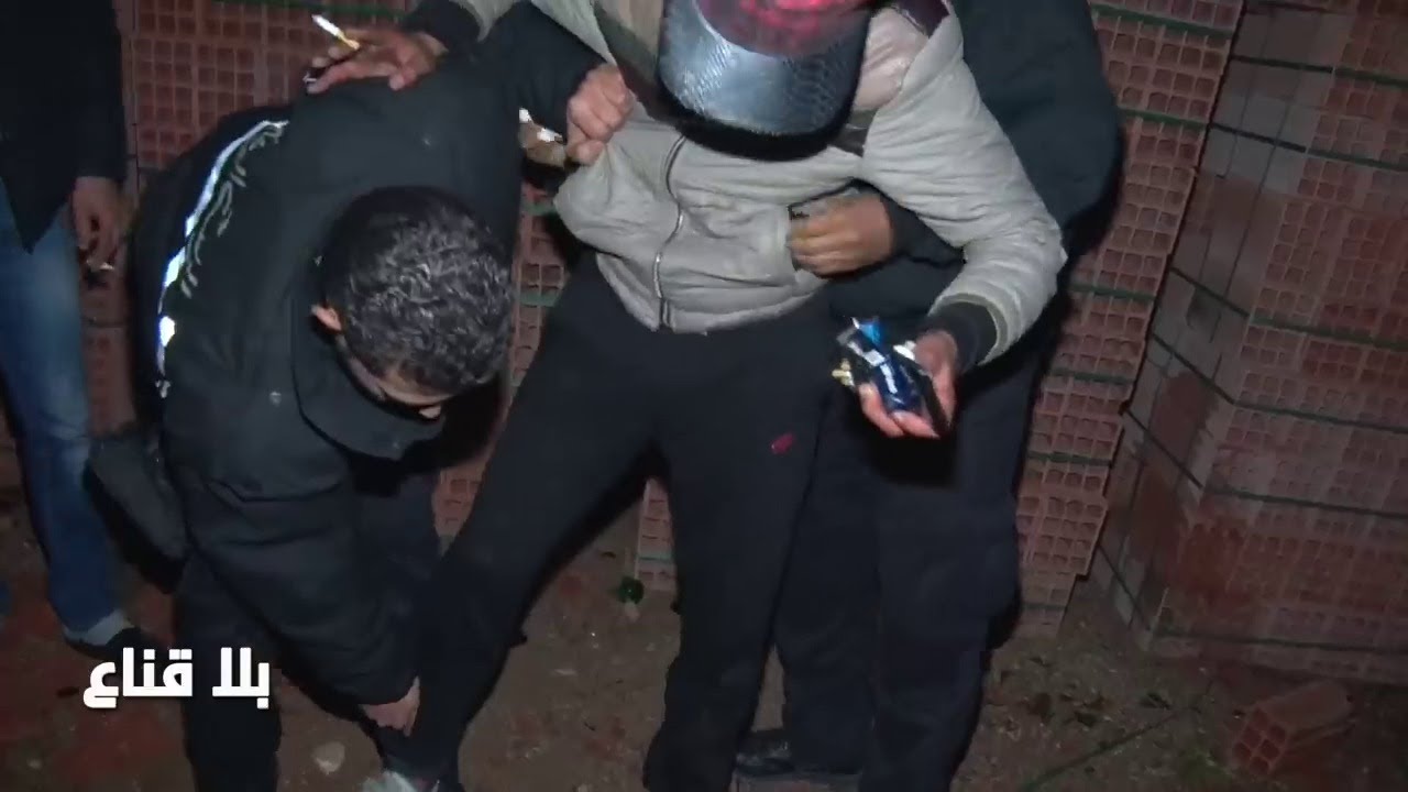 براكاجات وطرائف حدثت بالليل للتاكسيستية..حطولي سكينة وسقطت في الواد بسيارتي ولولا الحرس لفقدت حياتي؟