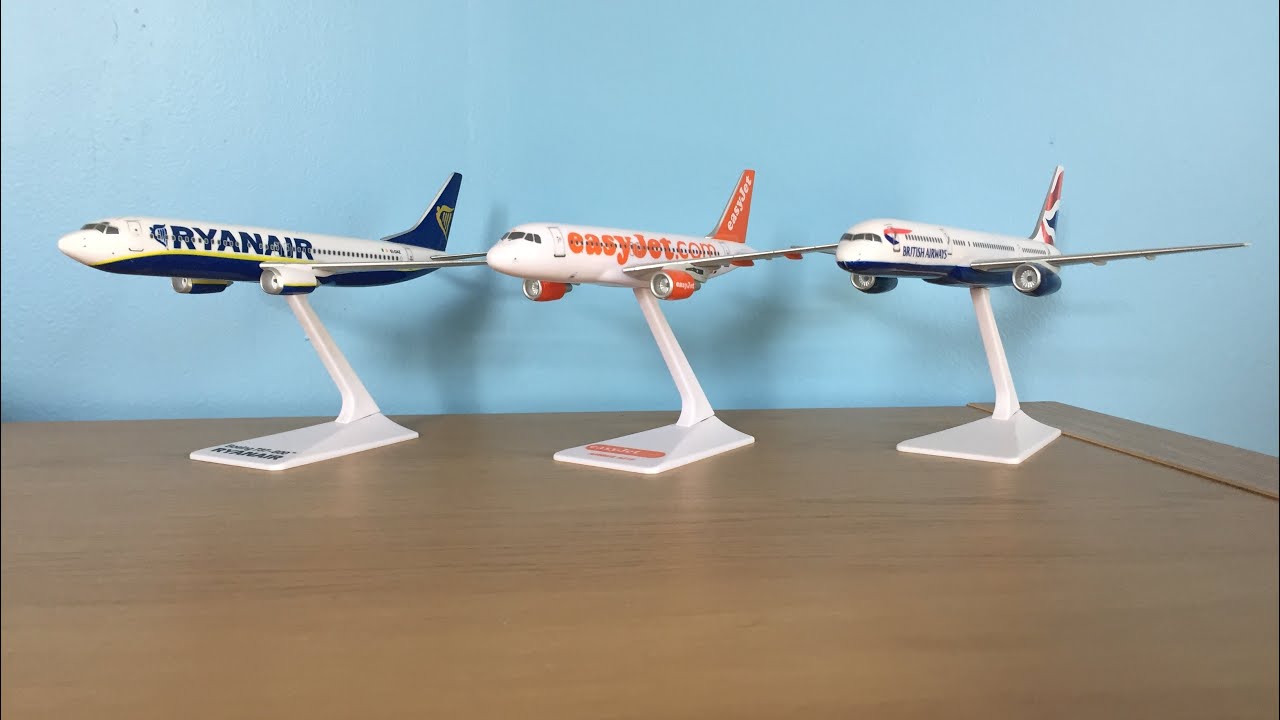 easyjet toy planes