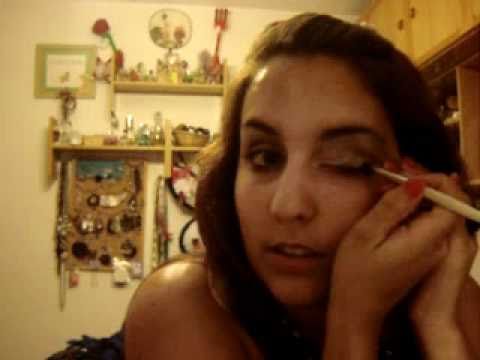 Maquillaje Ojos looks com calça jeans