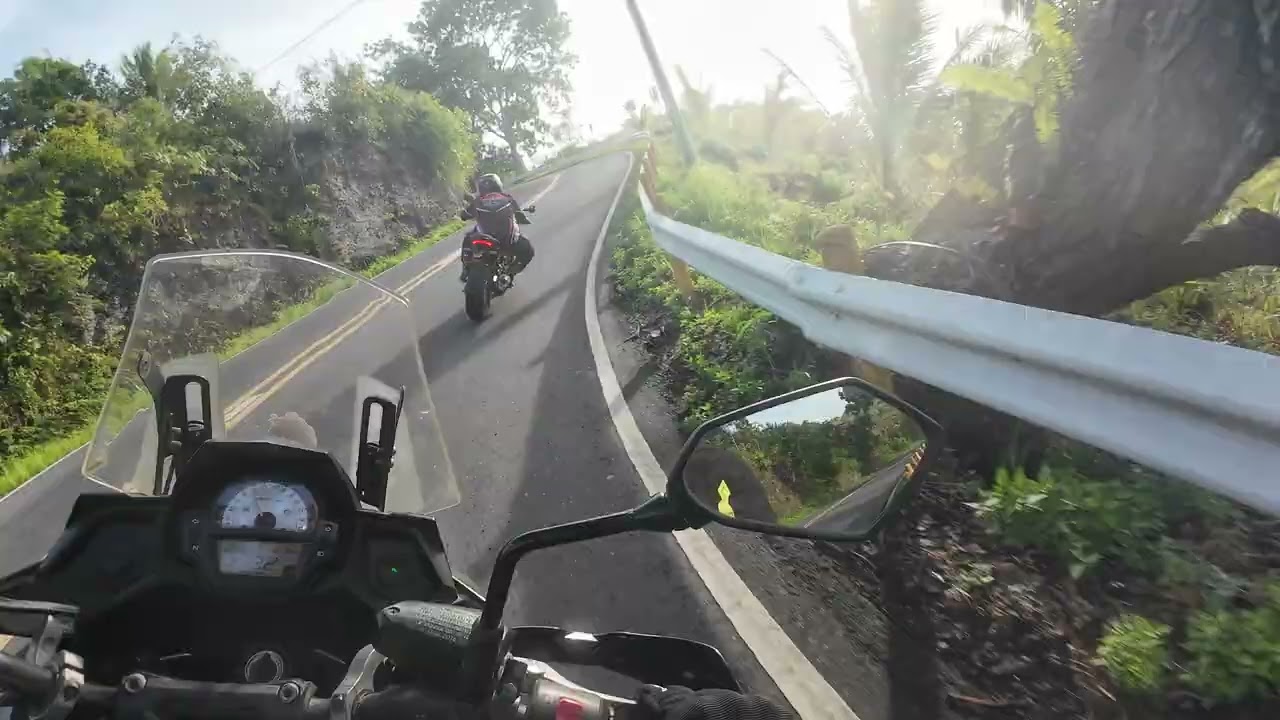 Chasing Kawasaki Z900 on my Kawasaki Versys 650