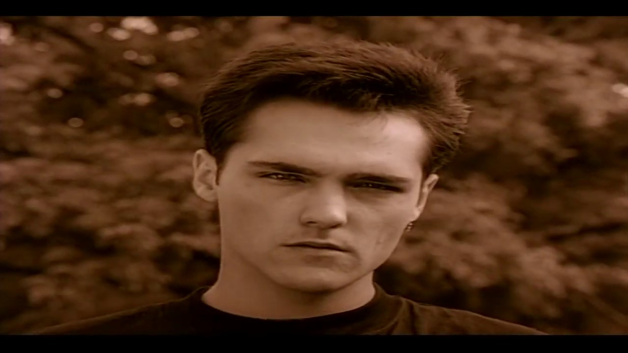 1994, И упав на колени YouTube