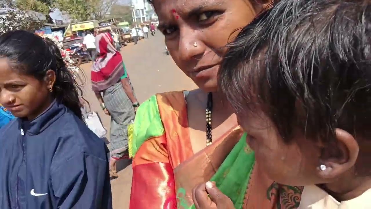 ದೇವಸ್ಥಾನಕ್ಕೆ ಹೋಗಿ ದೇವರ ದರ್ಶನ ಮಾಡ್ದ  ಬಂದ್ವಿ🙏 😂