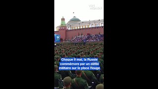 L'armée russe défile sur la place Rouge