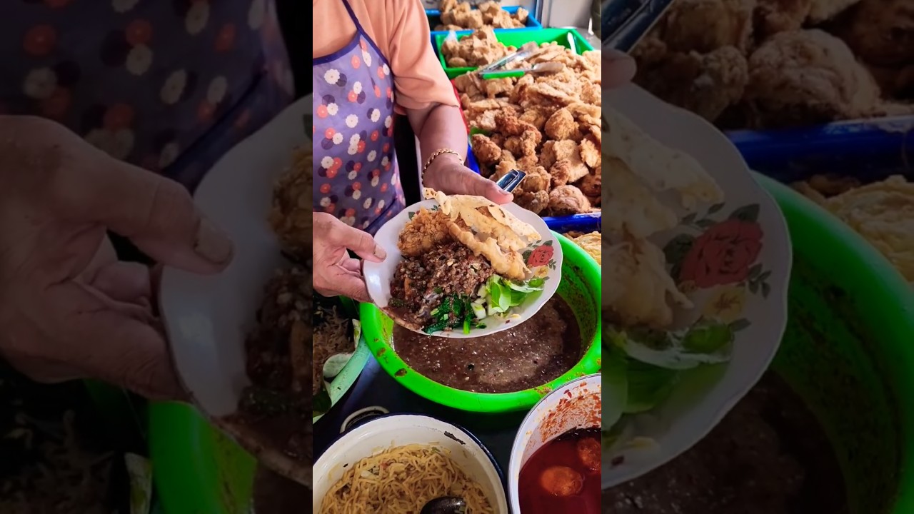 NASI PECEL PALING ANTRI !