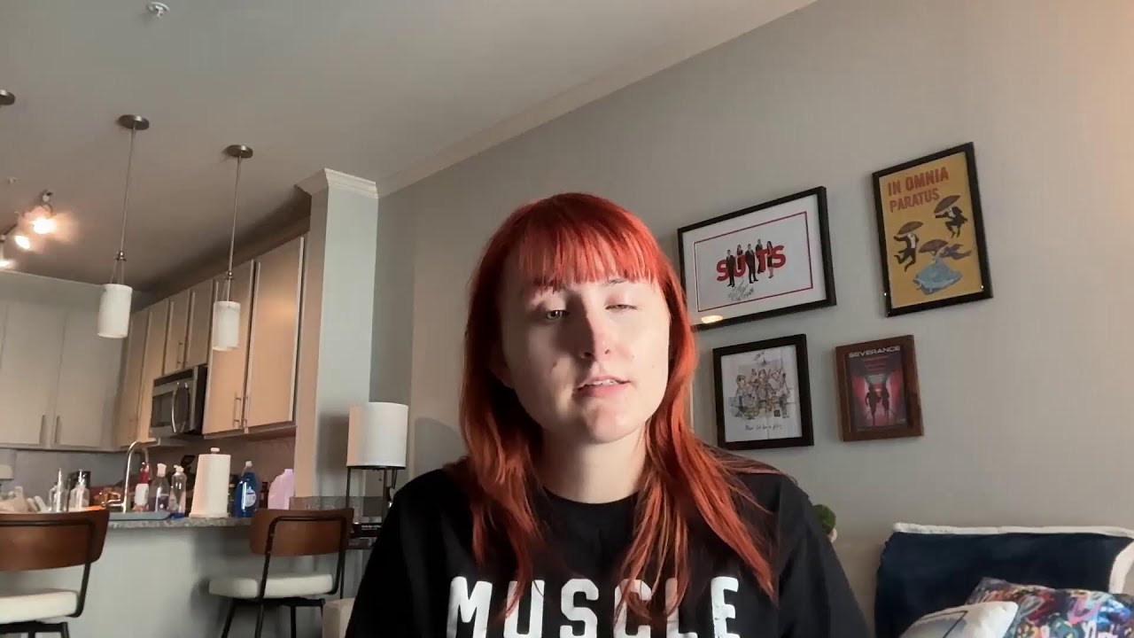 Singing TAYLOR SWIFT requests 