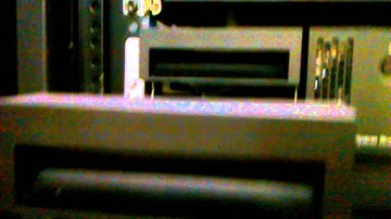 Adicionar/Retirar uma fita do System Storage TS3100 IBM