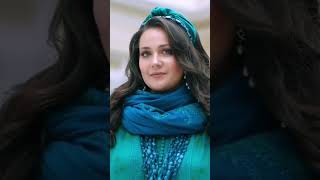 Gulsim Alis Stupendous Beauty Turkish Dama Series Turkish Actress