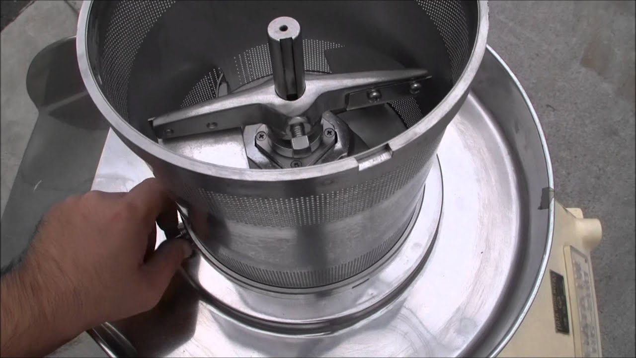 GR81 バスケット型造粒機 畑鉄工 中古機械の田島化学機械 - YouTube