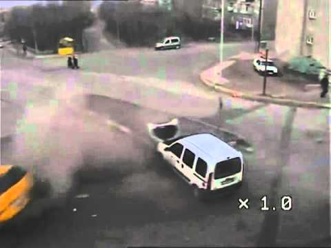 Accident Car Crash Caught on Cam - YouTube