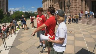 Workers gathered in Austin for 'Solidarity Rally,' calling for higher minimum wage
