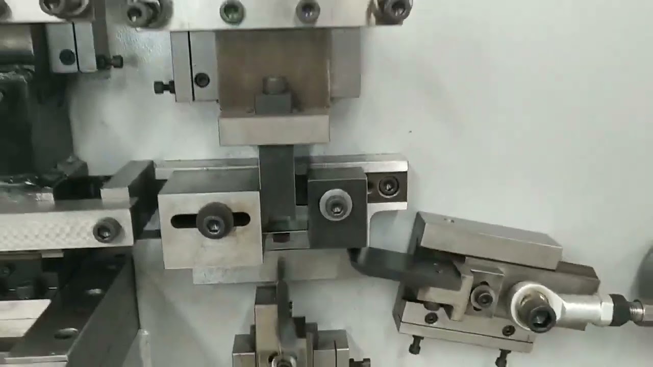 PET strap clip machine