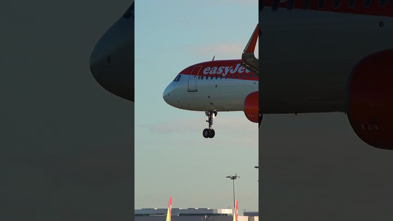 EasyJet A321NEO Landing at Lisbon Airport