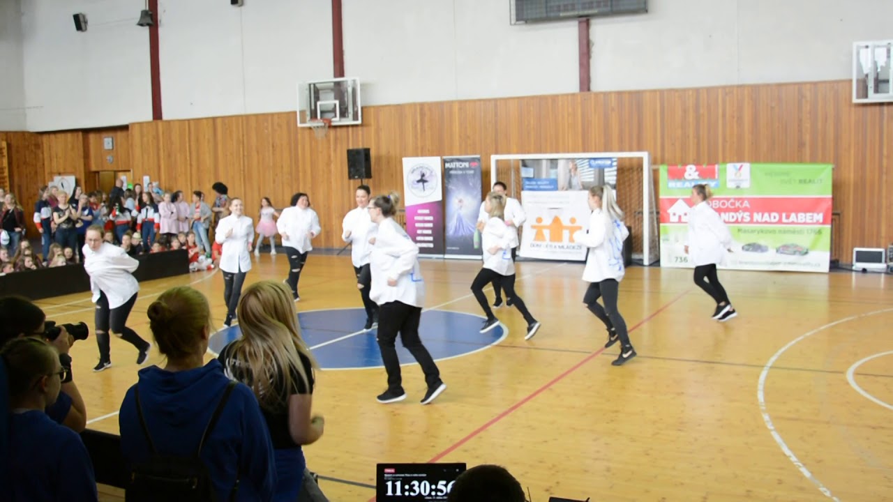 TAD Crew - 9 a půl ženy - Brandays cup 2019