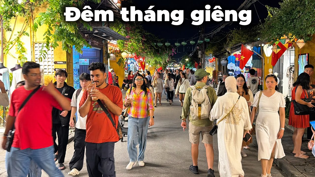Hội An đêm tháng giêng – Bình yên giữa biển người