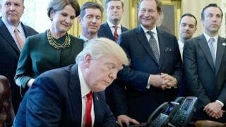 Trump hits GOP on Twitter over agenda