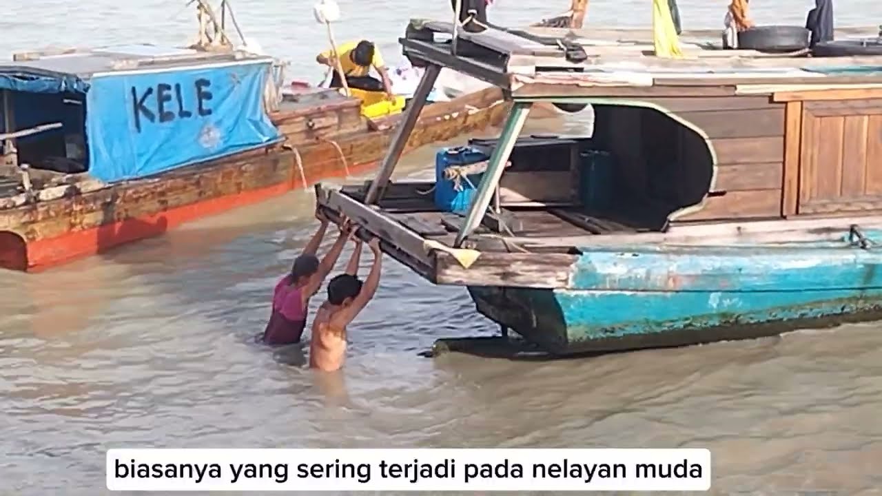 Pengalaman para nelayan muda, best teacher experience (youngest fisherman)