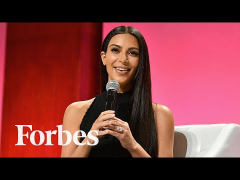 Video: Jak A Kolik Kim Kardashian Vydělává