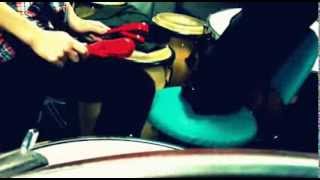 playing castanet with handle