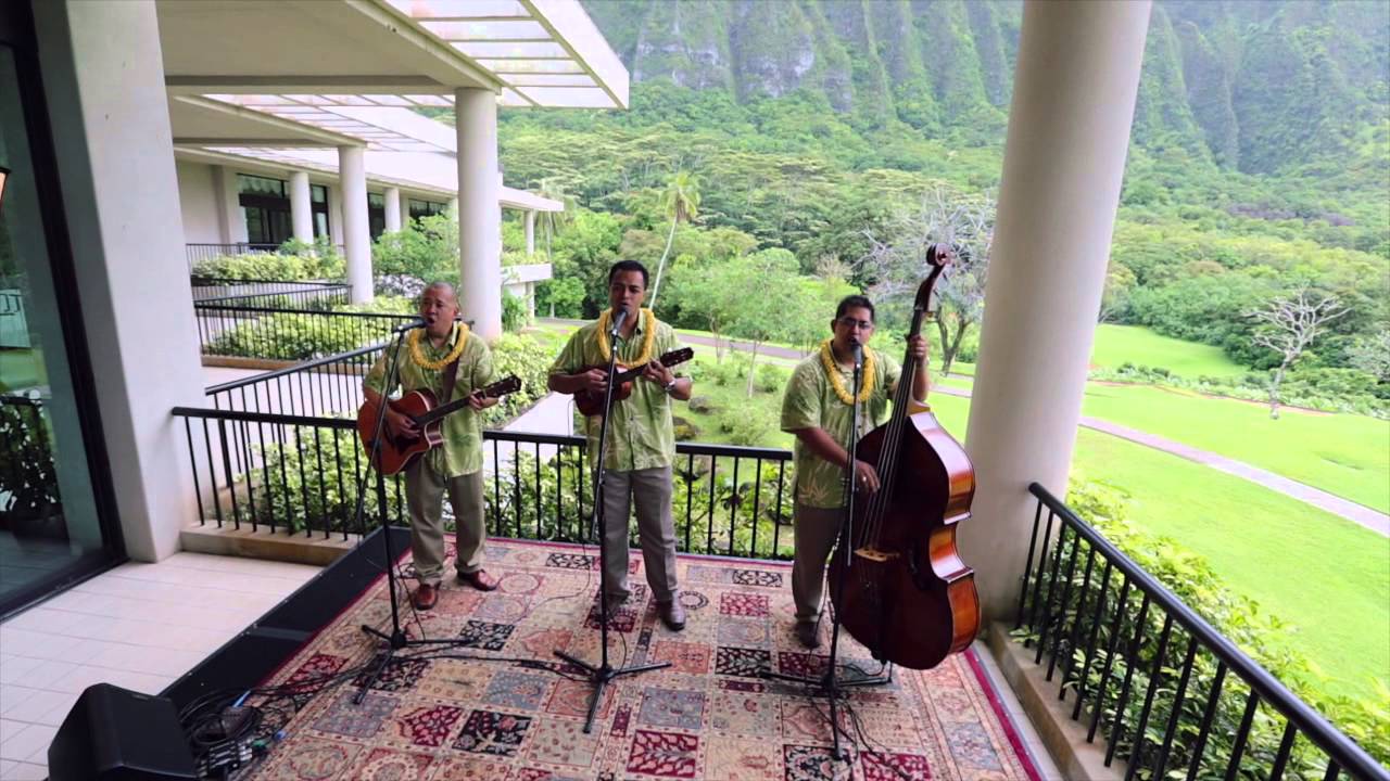 Holunape - Hea I Ka Haku (HiSessions.com Acoustic Live!)