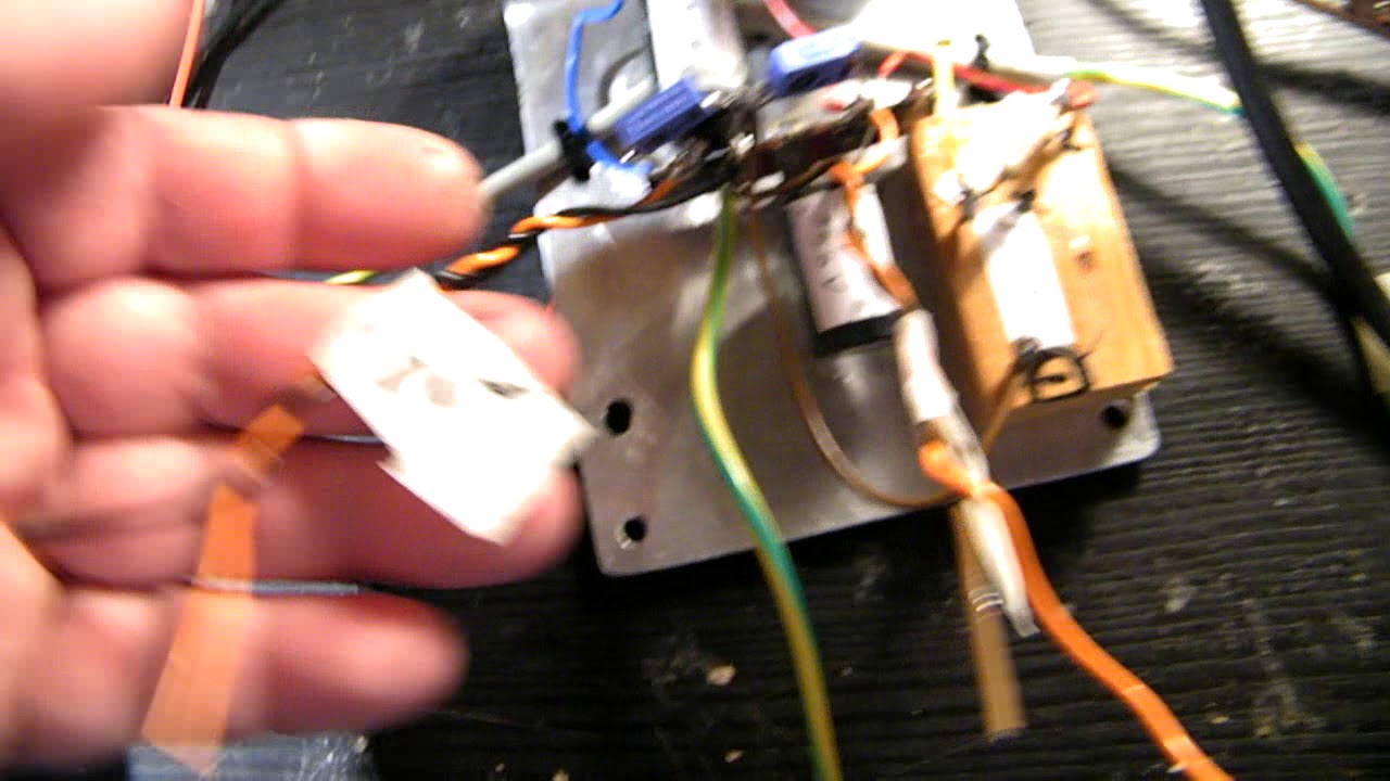 Universal Voltage stabilizer and hum suppressor circuit schematic