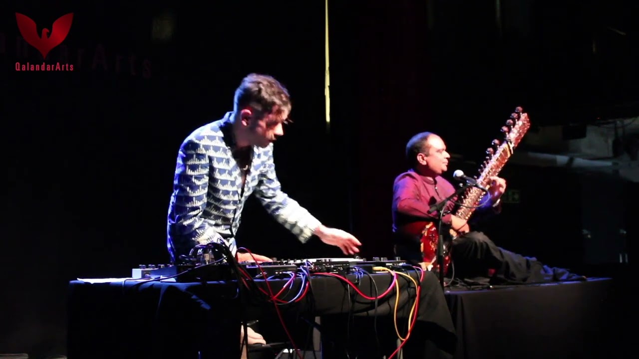 Ustad Ashraf Sharif Khan and Viktor Marek - 'Kia Huwa' - Live in London