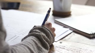 What is AS-106 Academic Writing 1