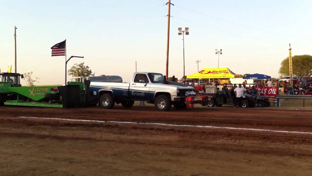Lindsay Texas Tractor Pull YouTube