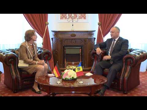 Video: Diferența Dintre Ambasador și înalt Comisar