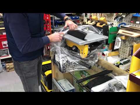 Пила торцева з верхнім столом FEMI JOB LINE TR235, видео 1