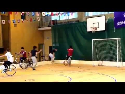 サイクルサッカーの動画