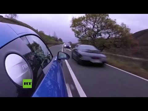 Circula a toda velocidad por una de las carreteras más peligrosas de Reino Unido