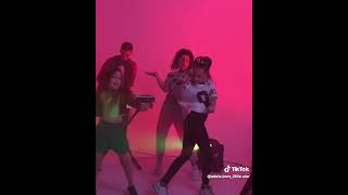 Adela Bors - Tik Tok - Hey Dj
