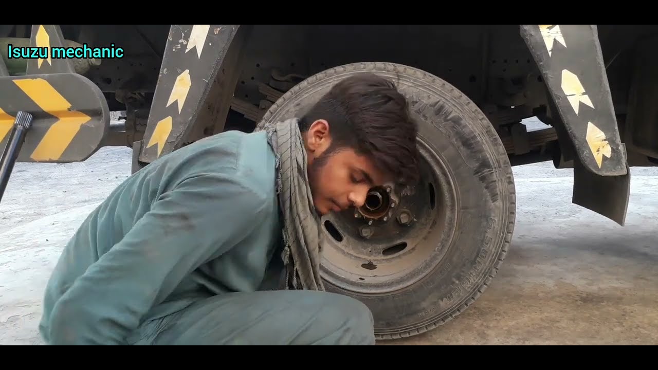 how to rear wheel service isuzu nkr YouTube