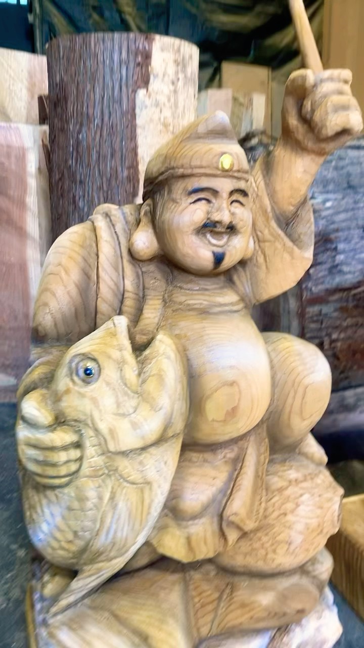 彫り師制作、大黒様、恵比寿様 RBIS & DAIKOKU 恵比寿様 大黒様 の彫刻が完成しました