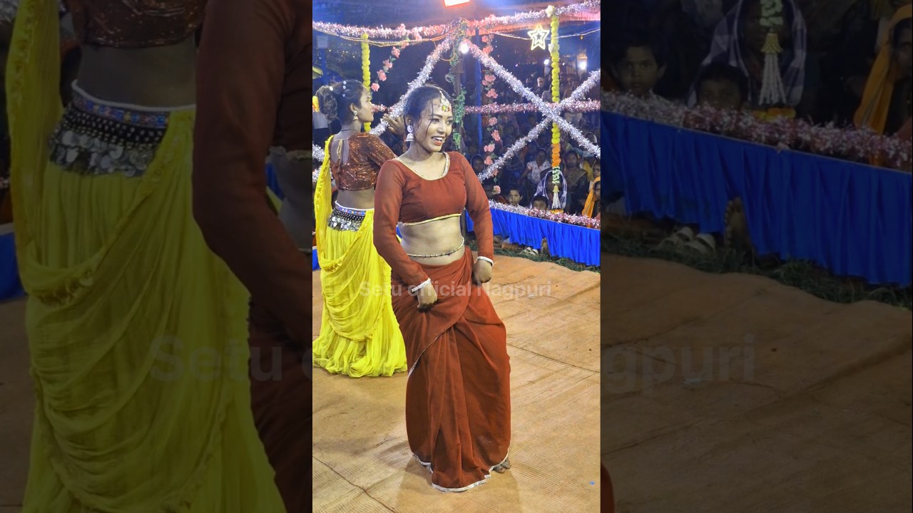 Zaher lakhe jawani nagpuri song  sarika ka dance video// natak program video